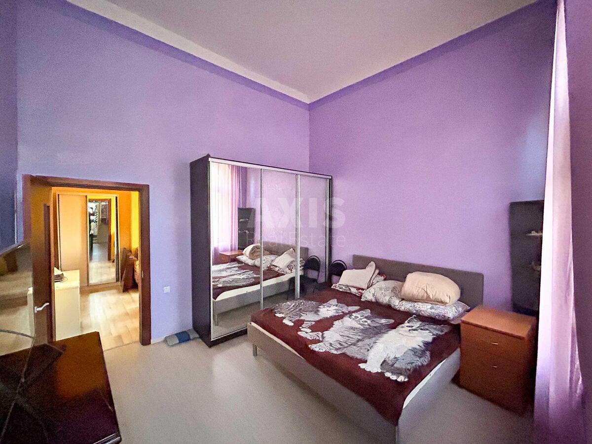 3k apartment vul. Saksagans'kogo 890