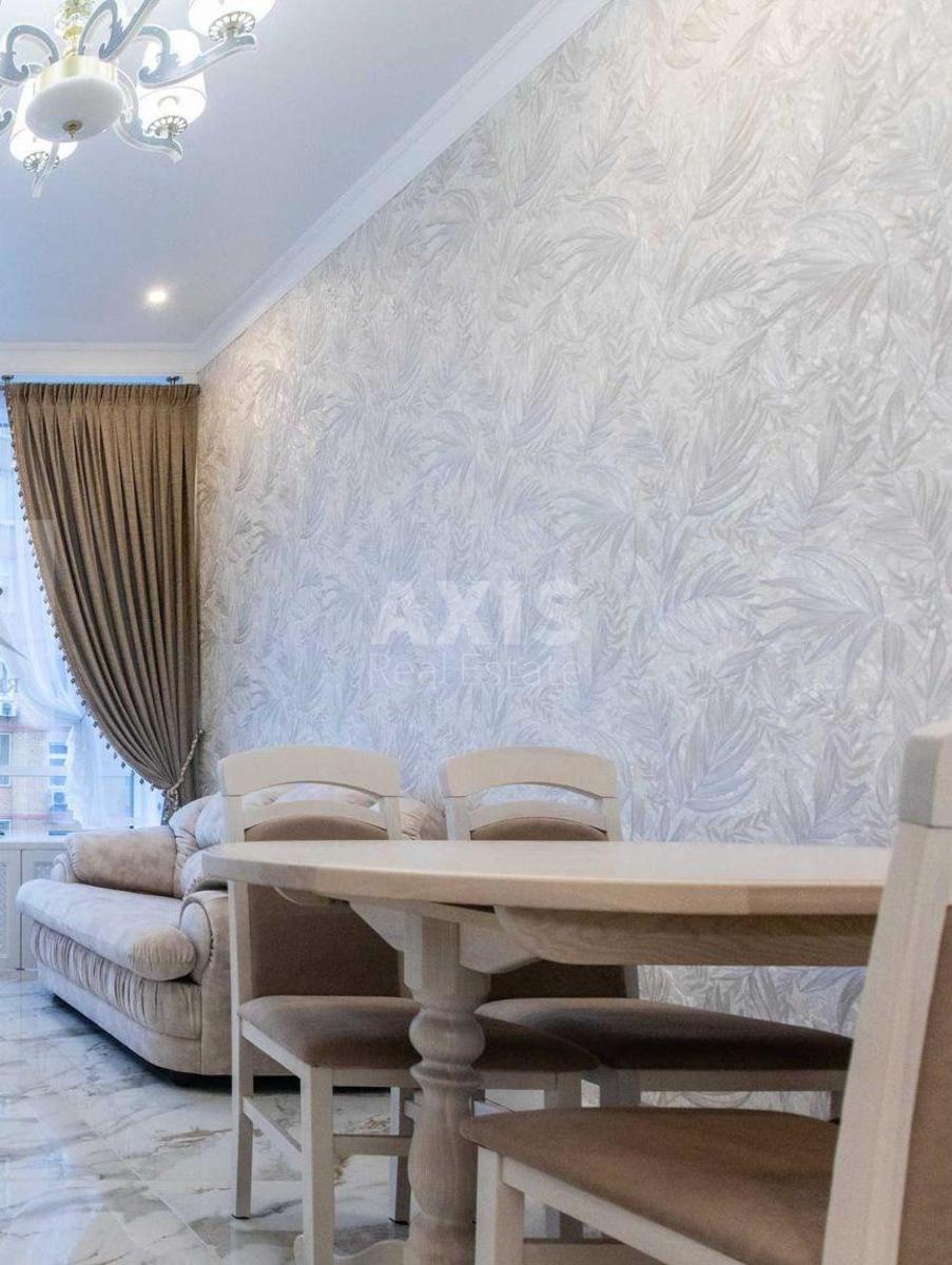 3k apartment vul. Tymoshenka Marshala 21, корп. 12