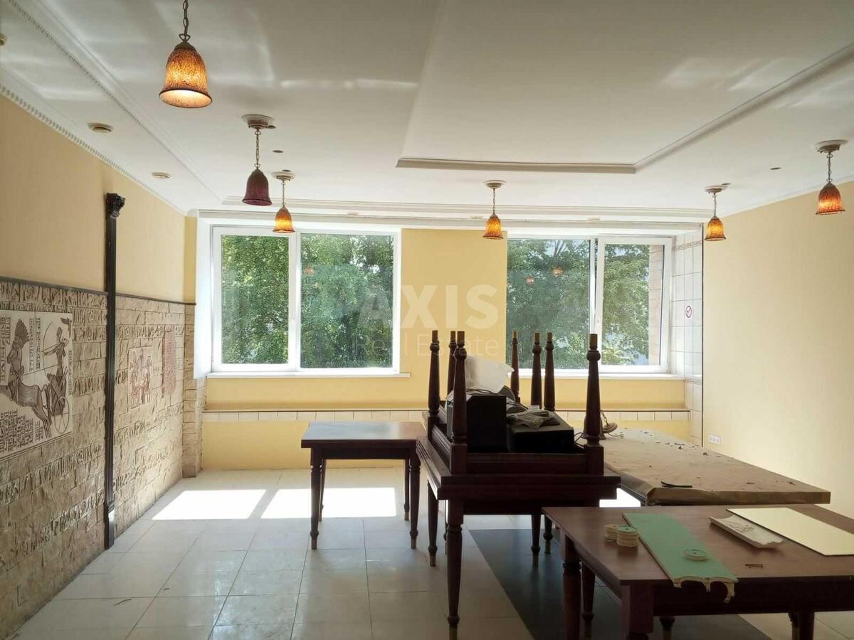 Объект торговли ул. Ахматовой Анны 14А, 114м2617134