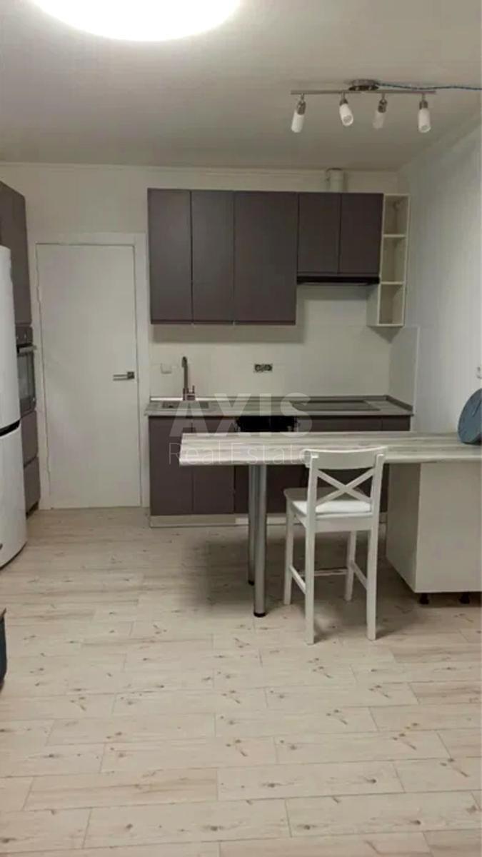 2k apartment vul. Yulia Zdanovska 36А61794