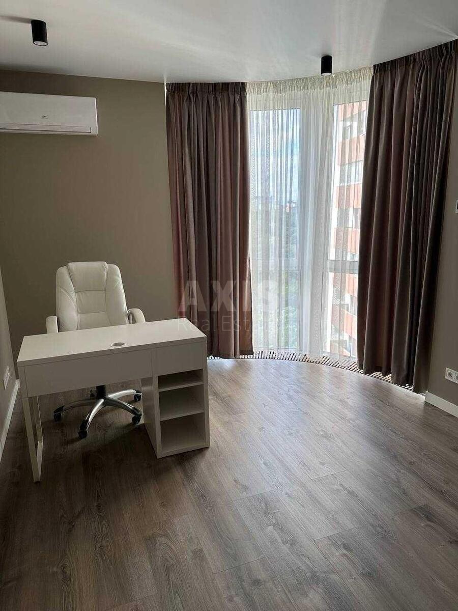 3k apartment vul. Vil'jamsa Akademika 4/6574863