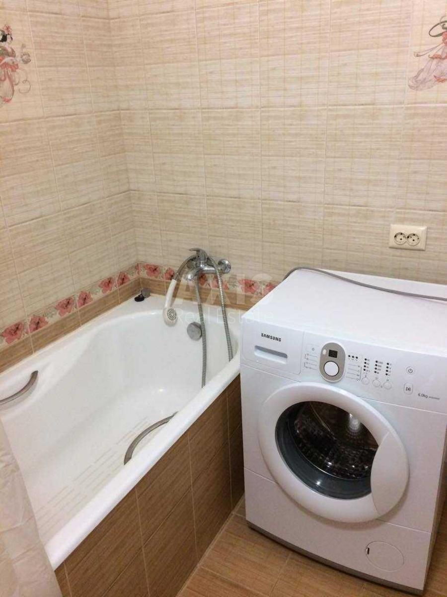 3k apartment vul. Yulia Zdanovska 46/118