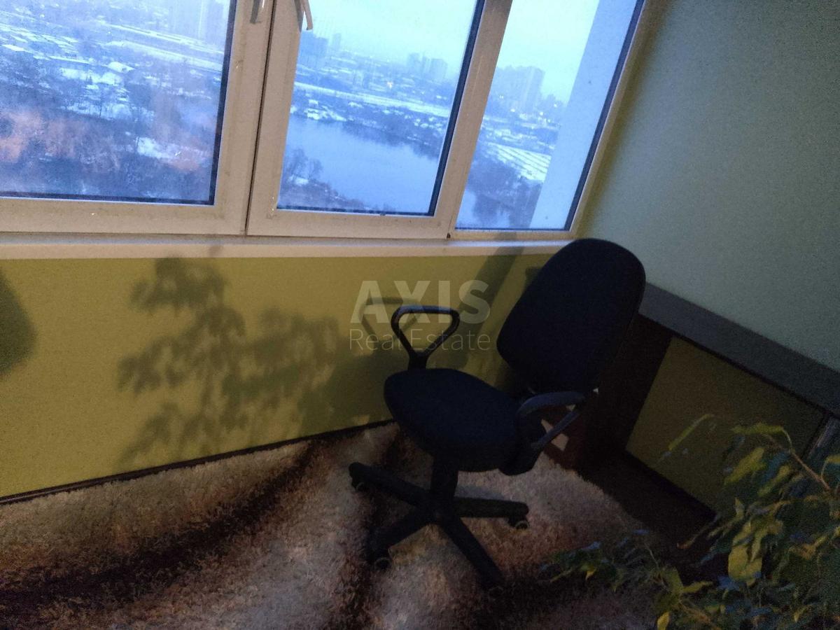 3k apartment vul. Zdolbunivs'ka 133