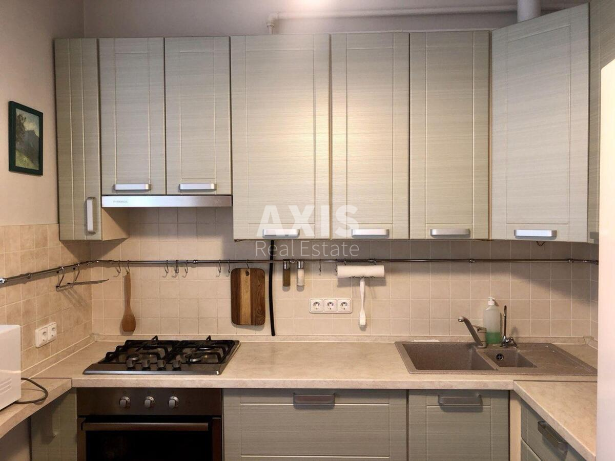 2k apartment vul. Teligy Oleny 35Б