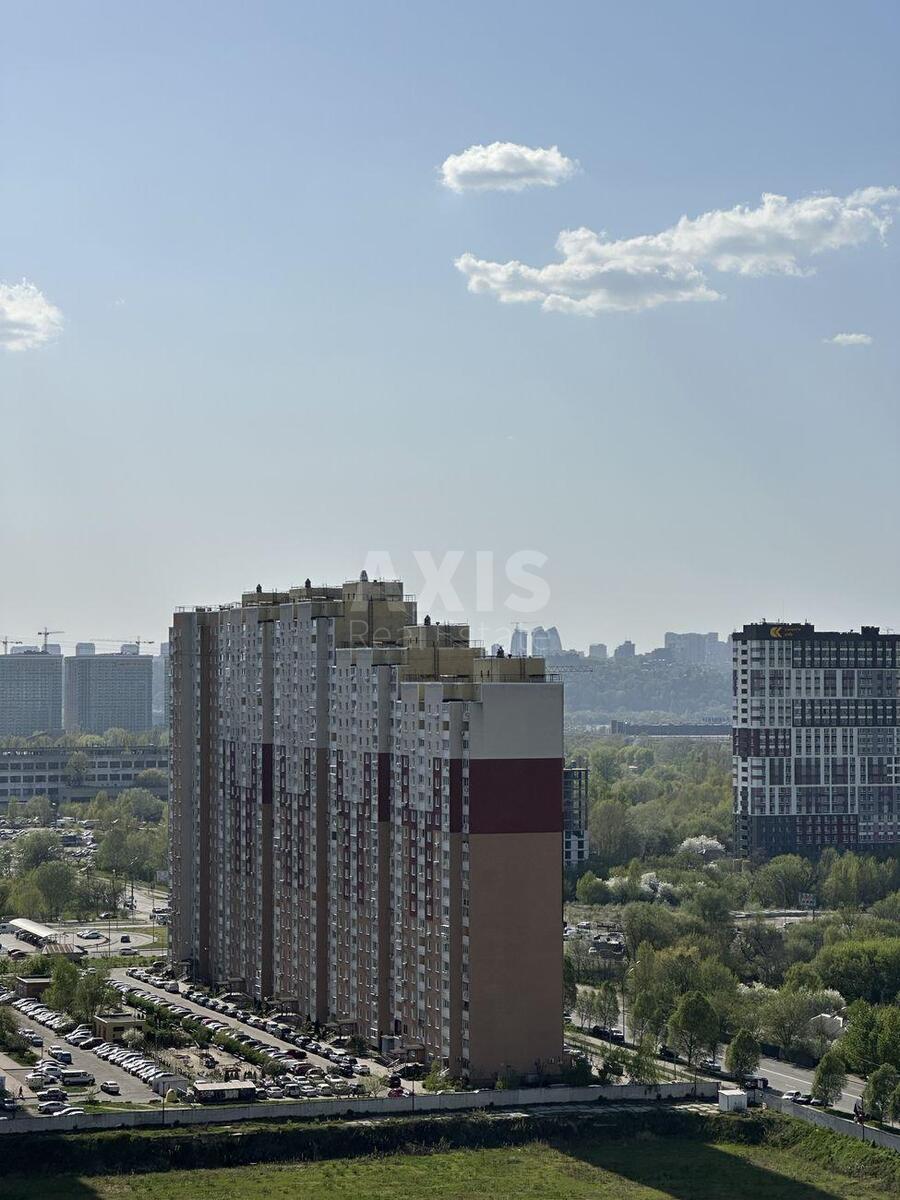1k apartment vul. Dragomanova 2Б8