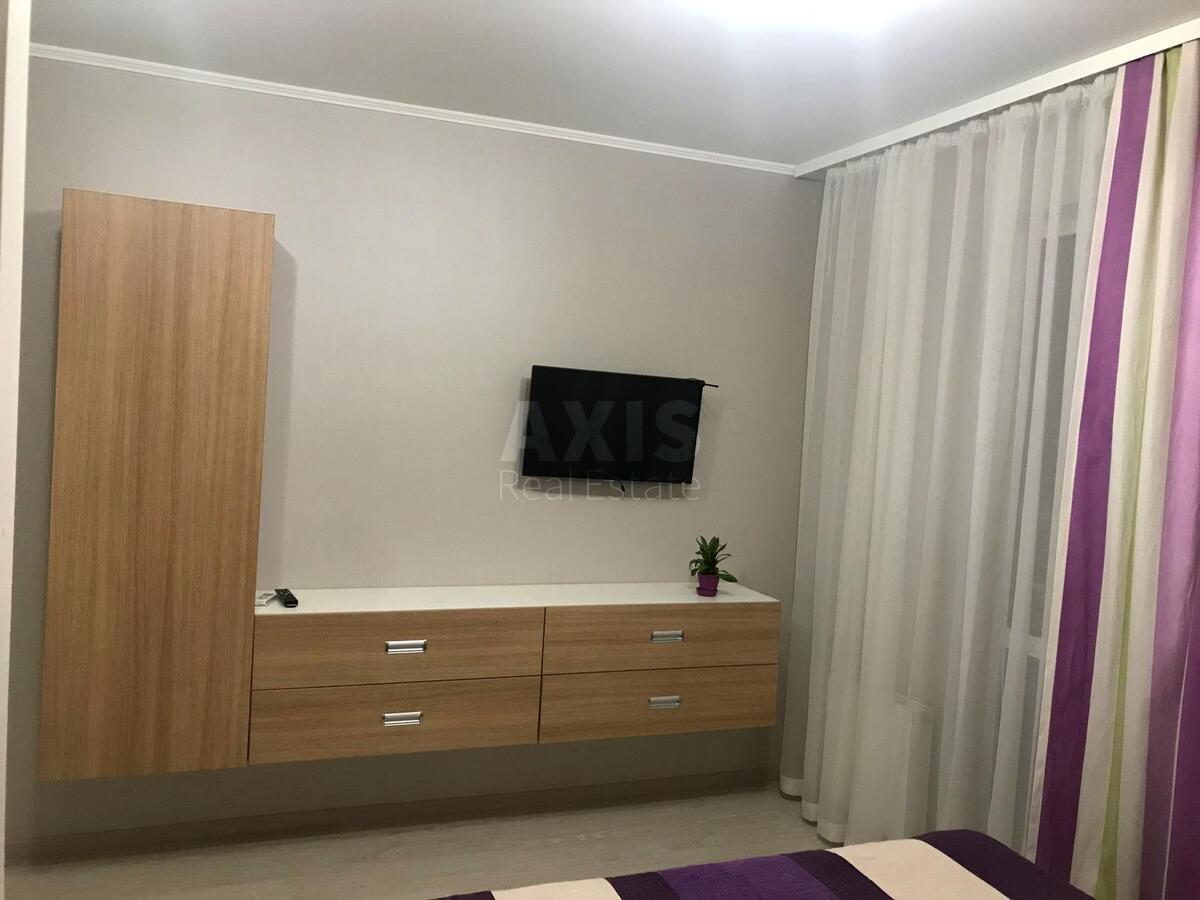 1k apartment vul. Metrologichna 109А622075