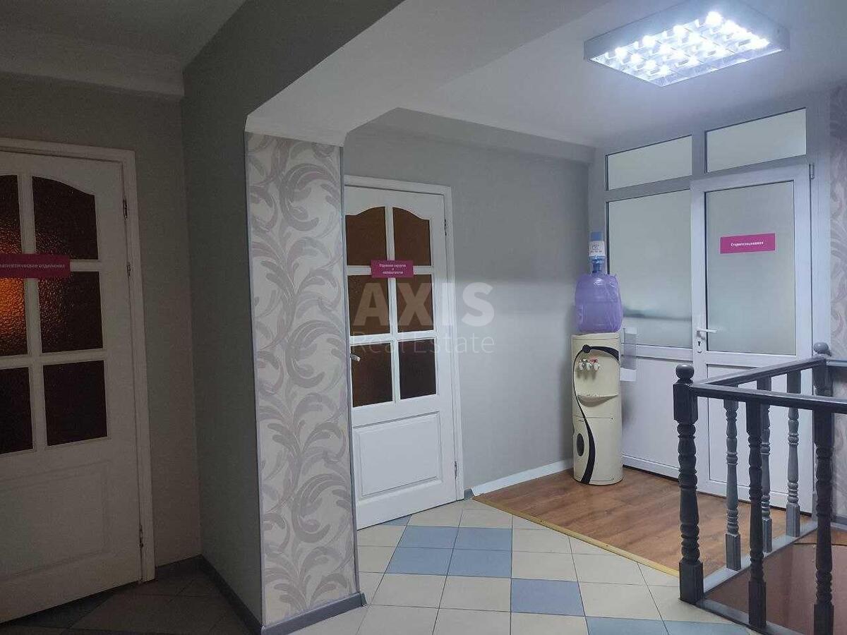 Office vul. Geroi'v Oborony 7, 90m2594491