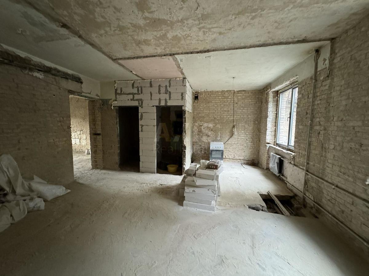 2k apartment vul. Kikvidze 9/120