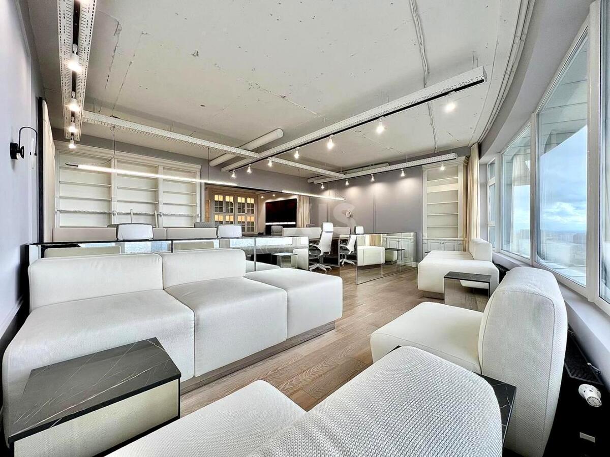Office uzv. Klovs'kyj 7А, 369m259331