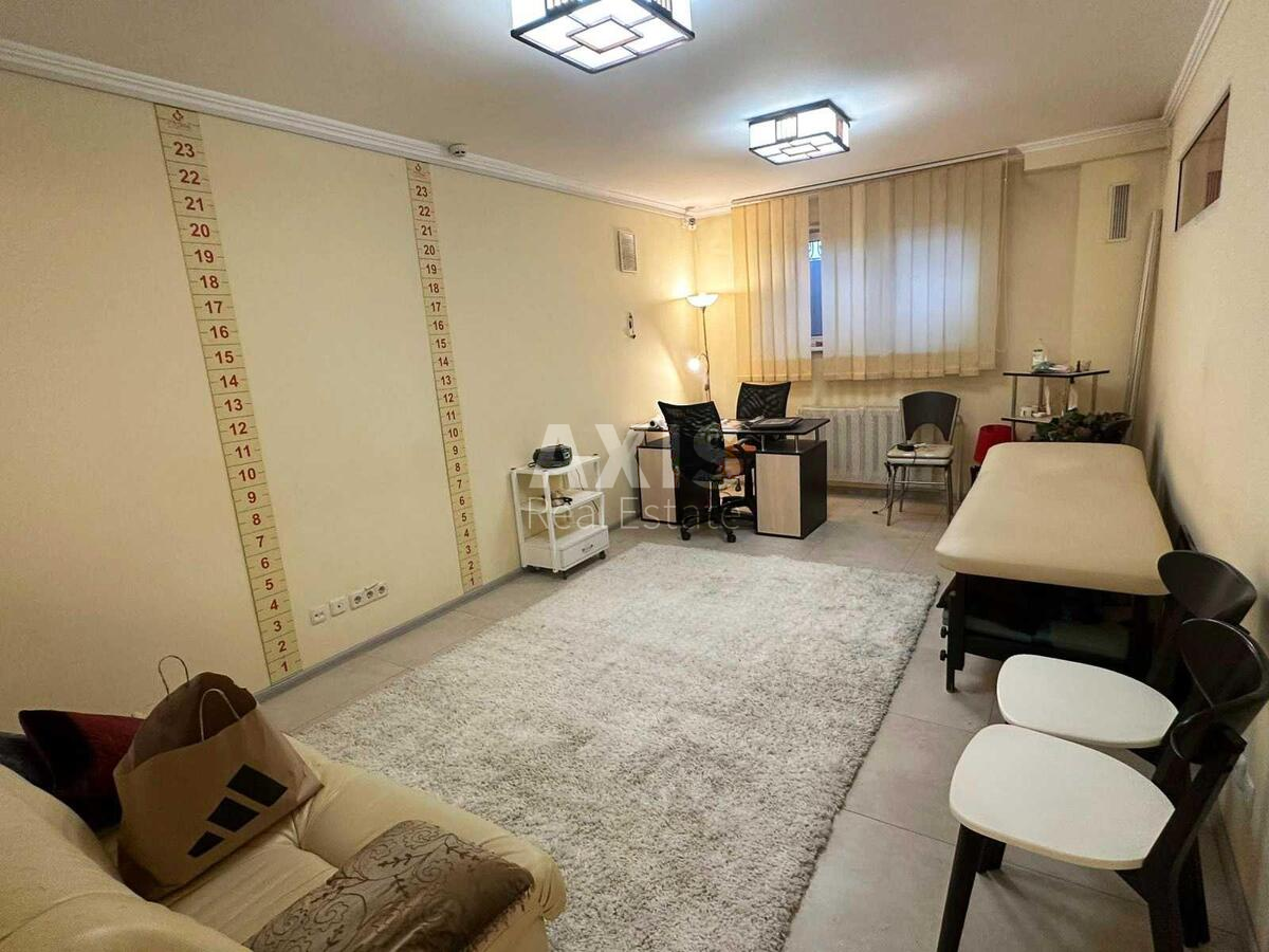 Офис бул. Верховного Совета 21А, 110м2602526