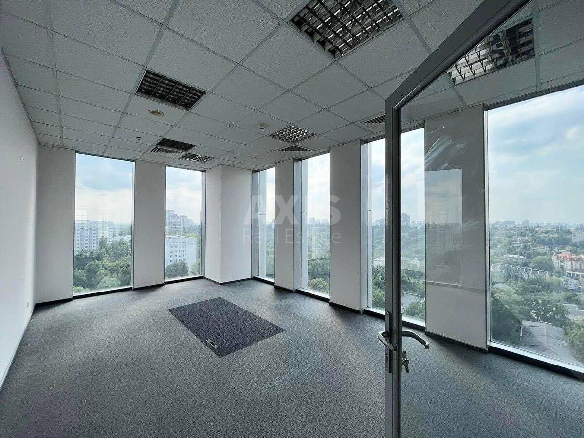 Office vul. Amosova Mykoly 12, 300m20