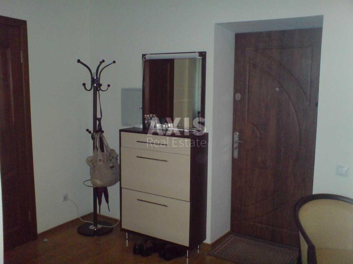 1k apartment vul. Gryshka Myhajla 9562754