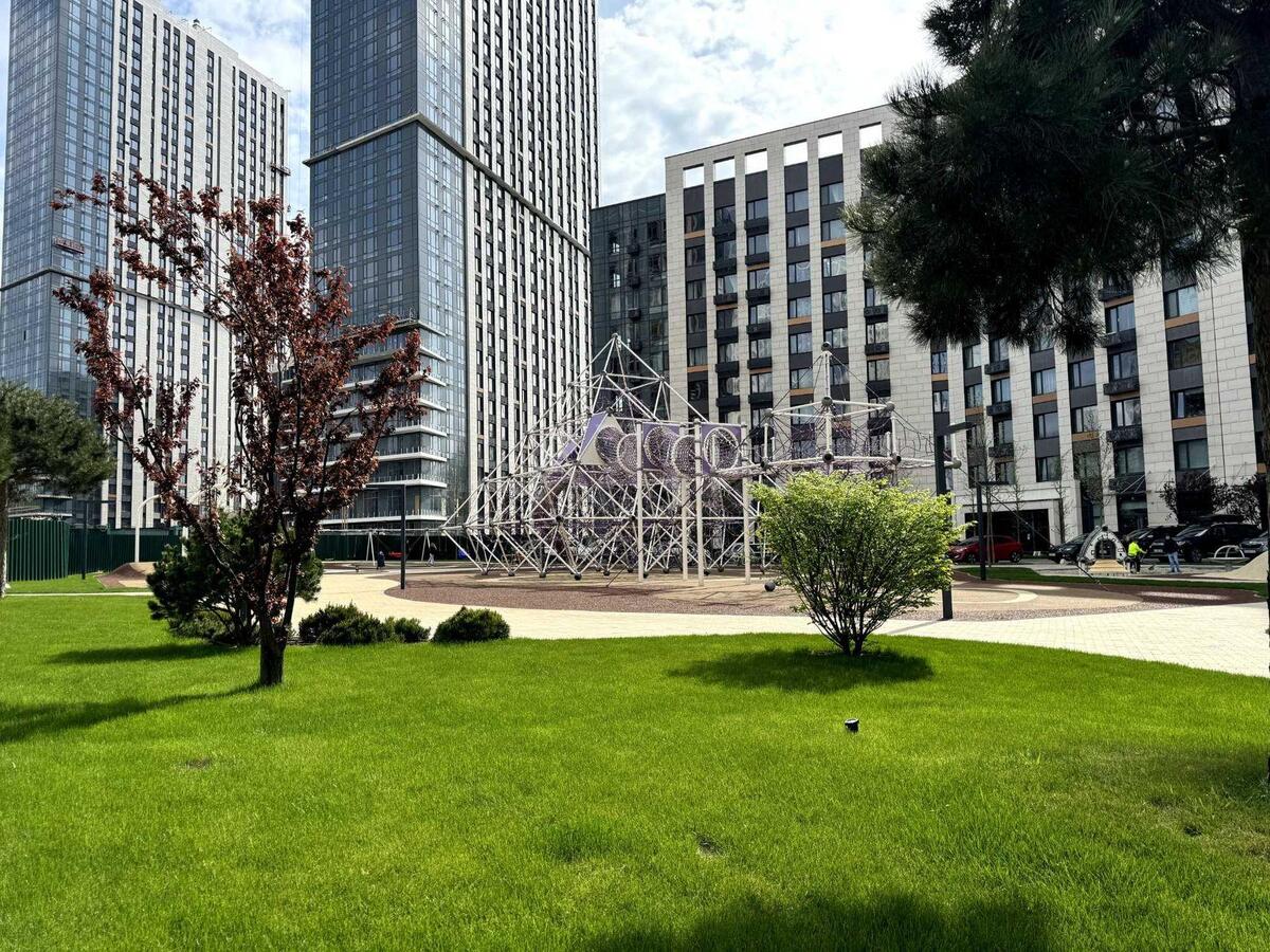 2k apartment vul. Zabolotnogo Akademika 14