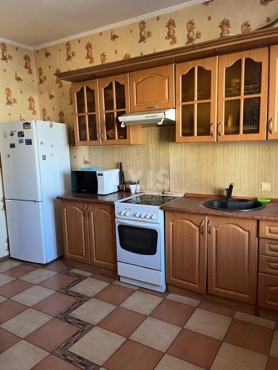 4k apartment vul. Vyshnjakivs'ka 13