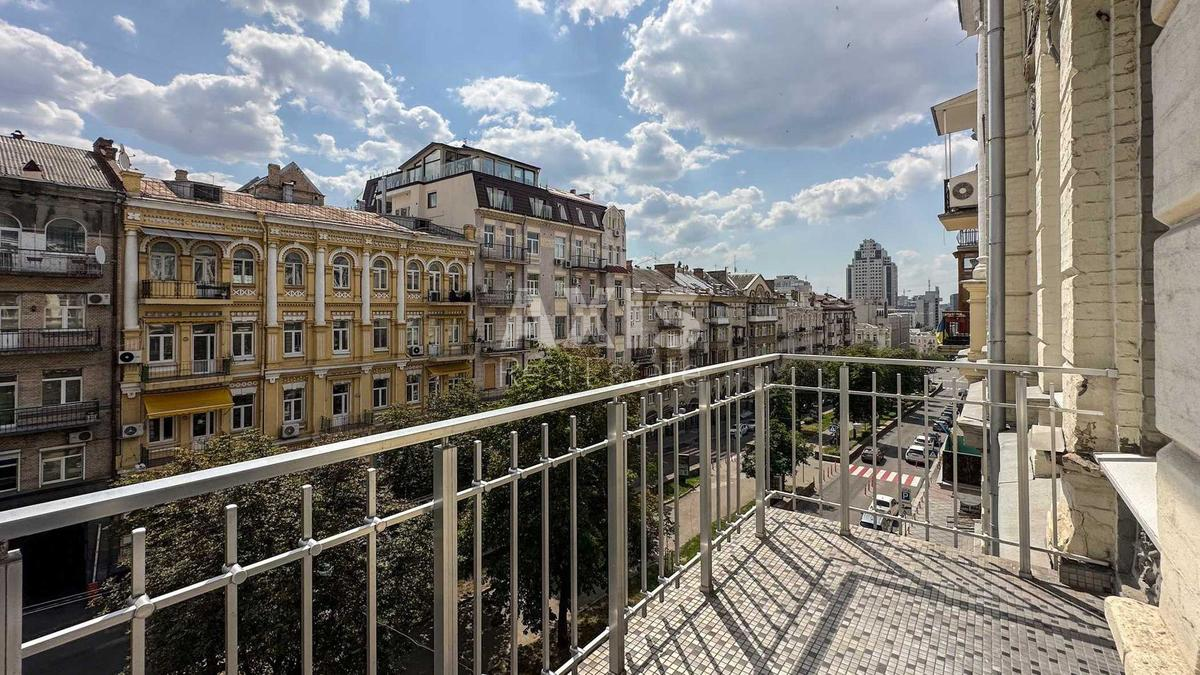 5к квартира ул. Антоновича 14391149
