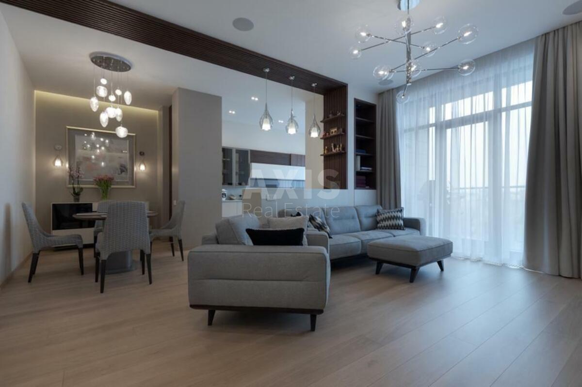 4k apartment pr-t Peremogy 420