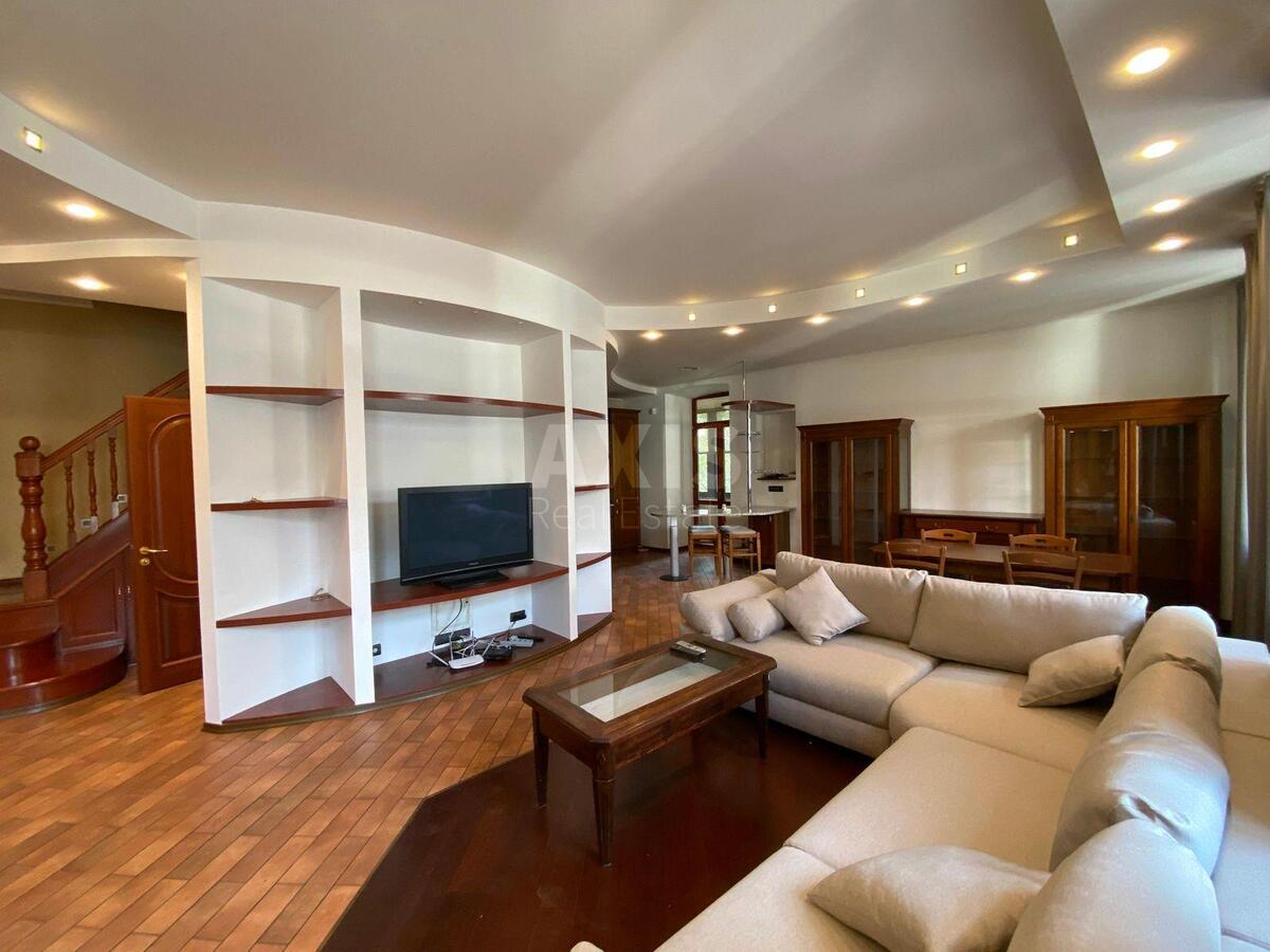 5k apartment vul. Antonovycha 7В1