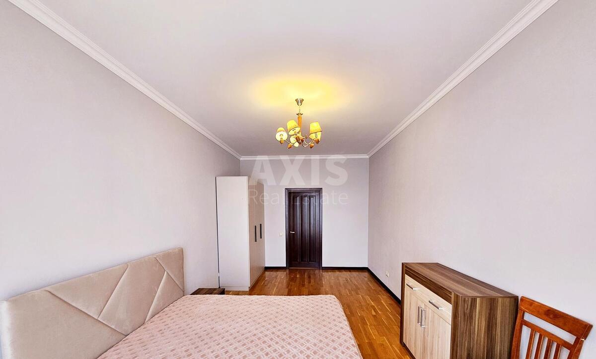 3k apartment vul. Antonovycha 72600901