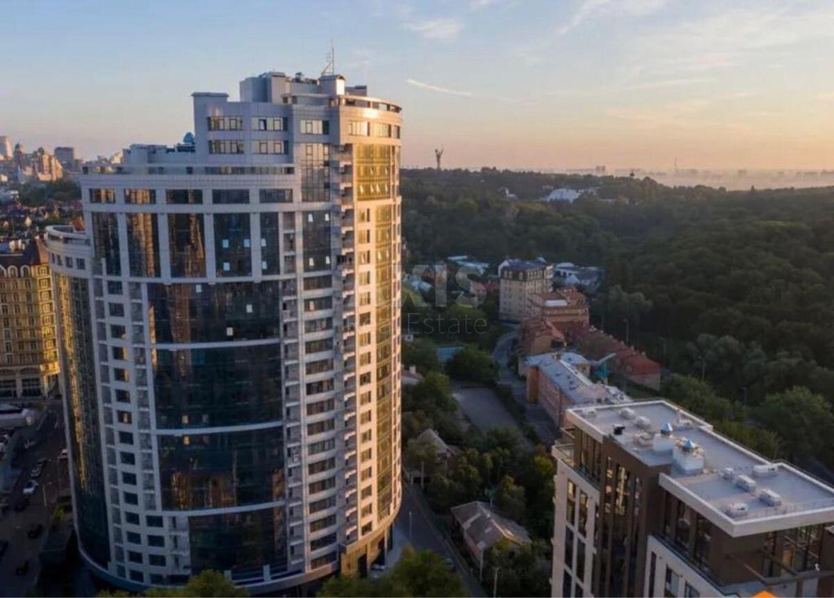 4к квартира ул. Бусловская 126