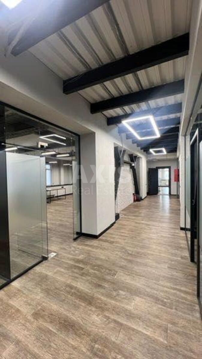 Офис пер. Кияновский 7А, 380м20