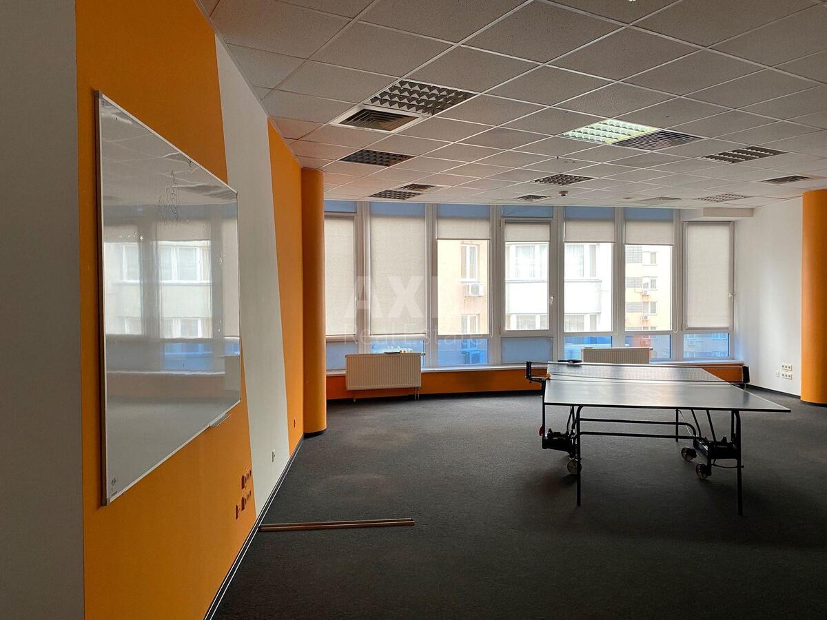 Office vul. Okipnoi' Rai'sy 8, 50m2525708