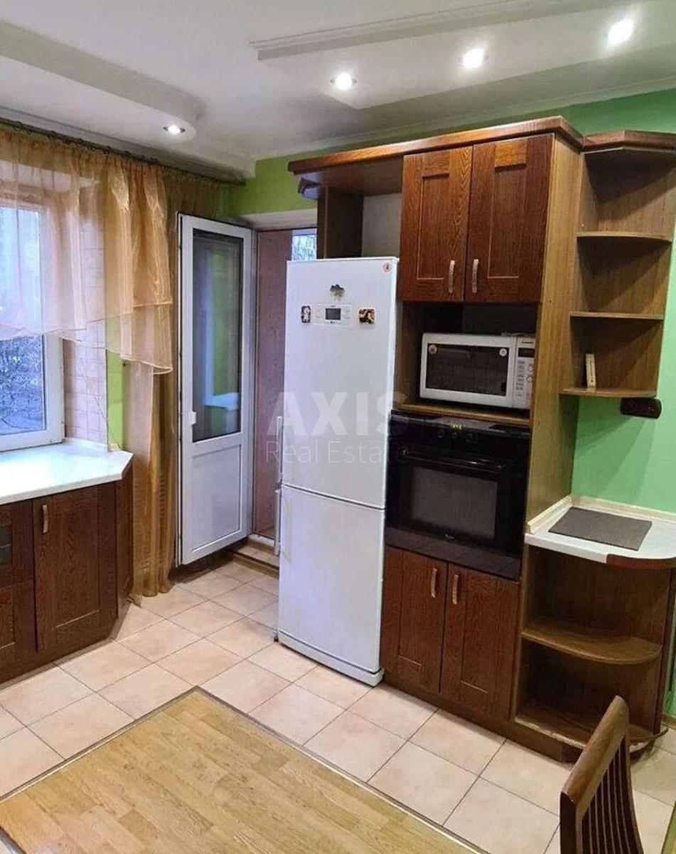 2k apartment vul. Dragomanova 140