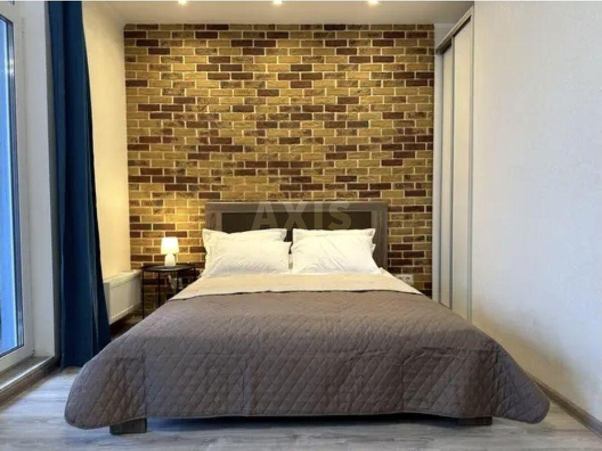 1k apartment pr-t Sobornosti 14613535