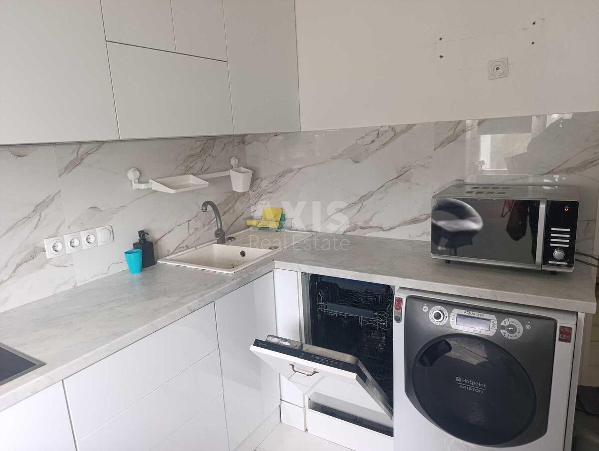3k apartment vul. Myloslavs'ka 360591