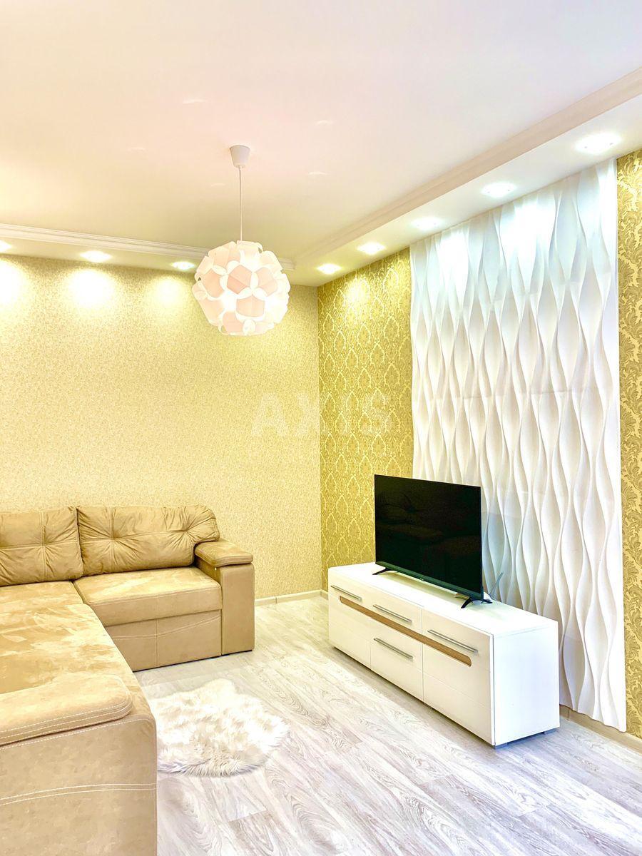 3к квартира ул. Глубочицкая 13565440