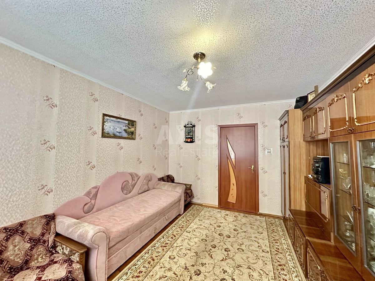 2k apartment vul. Dan'kevycha Kostjantyna 71