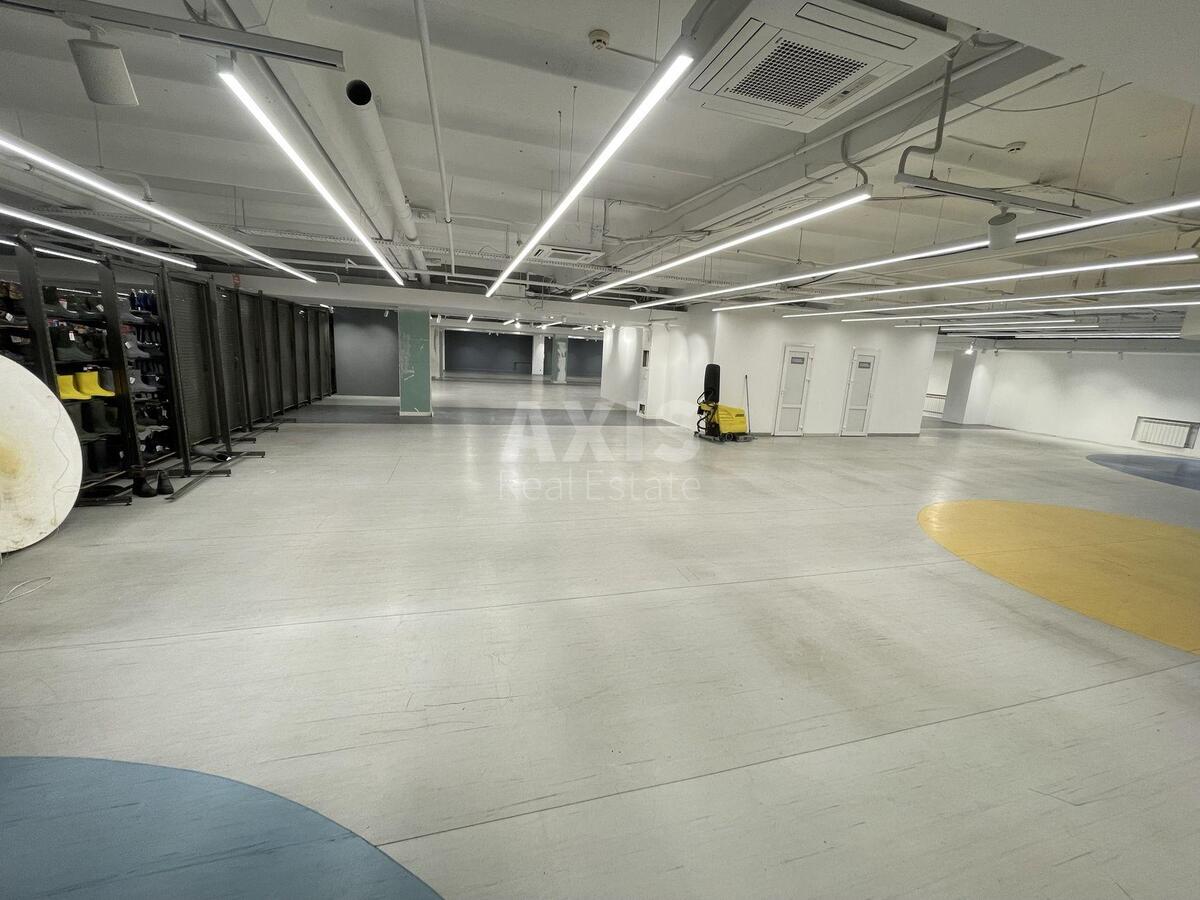 Trade object vul. Velyka Vasyl'kivs'ka 143/2, 893m262489