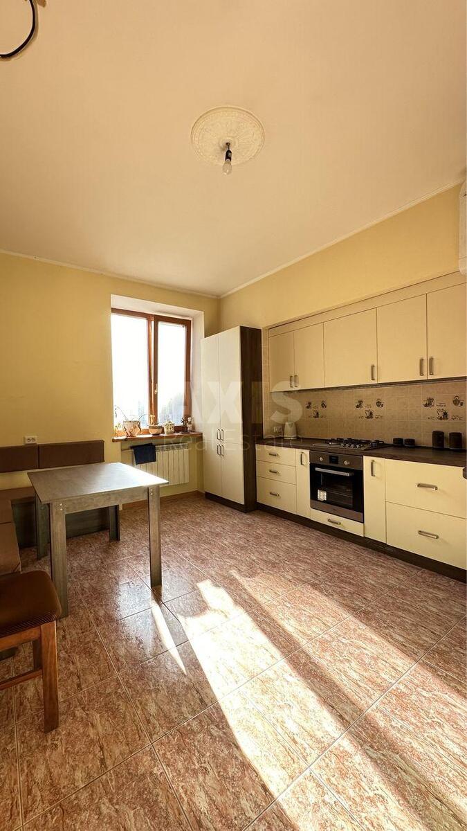2k apartment vul. Rustaveli Shota 101