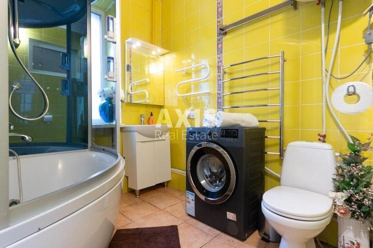 3к квартира ул. Бассейная 10488922