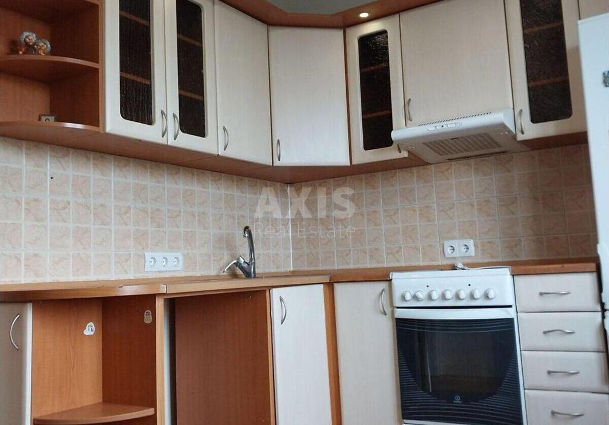 3k apartment pr-t Majakovs'kogo Volodymyra 48/90