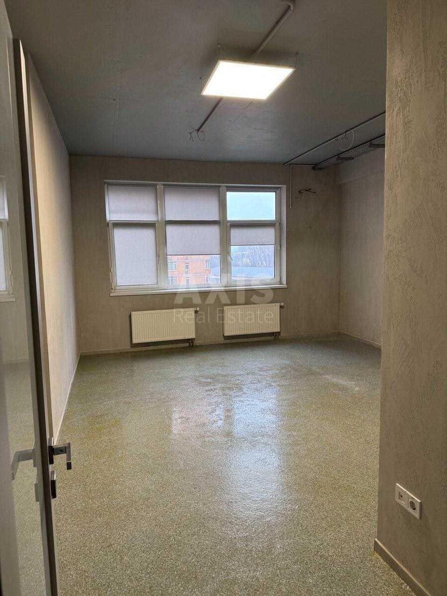 Офис ул. Евгения Коновальца 32Б, 700м26