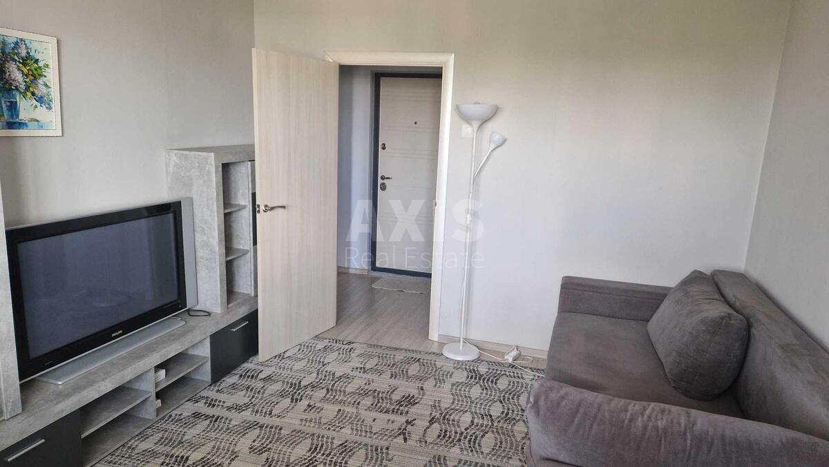 2к квартира ул. Бурмистенко 12577352