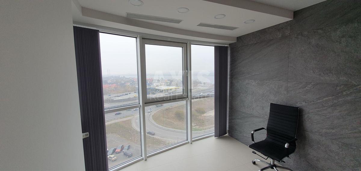 2k apartment vul. Zarichna 15