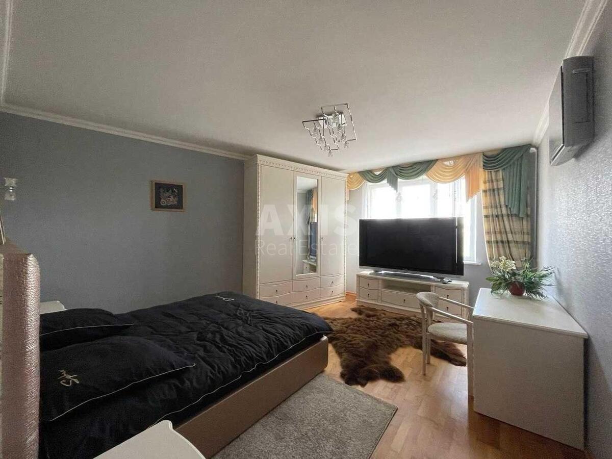 3k apartment pr-t Golosii'vs'kyj 685