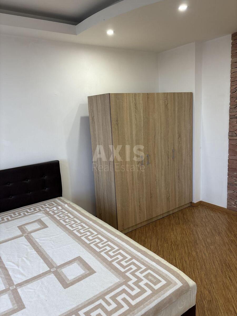 2k apartment vul. Zdolbunivs'ka 3Г630399