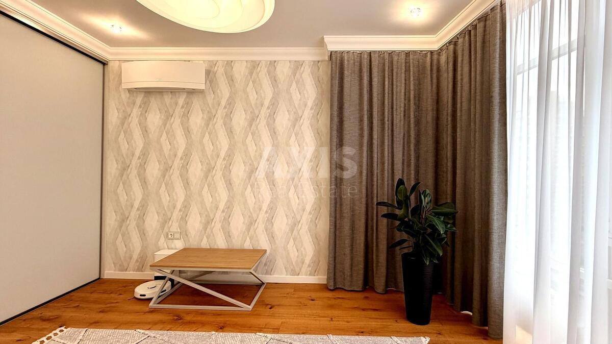 4k apartment vul. Saperne Pole 5632118