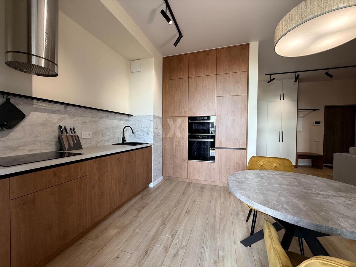 1k apartment vul. Bul'varno-Kudrjavs'ka 15А594230