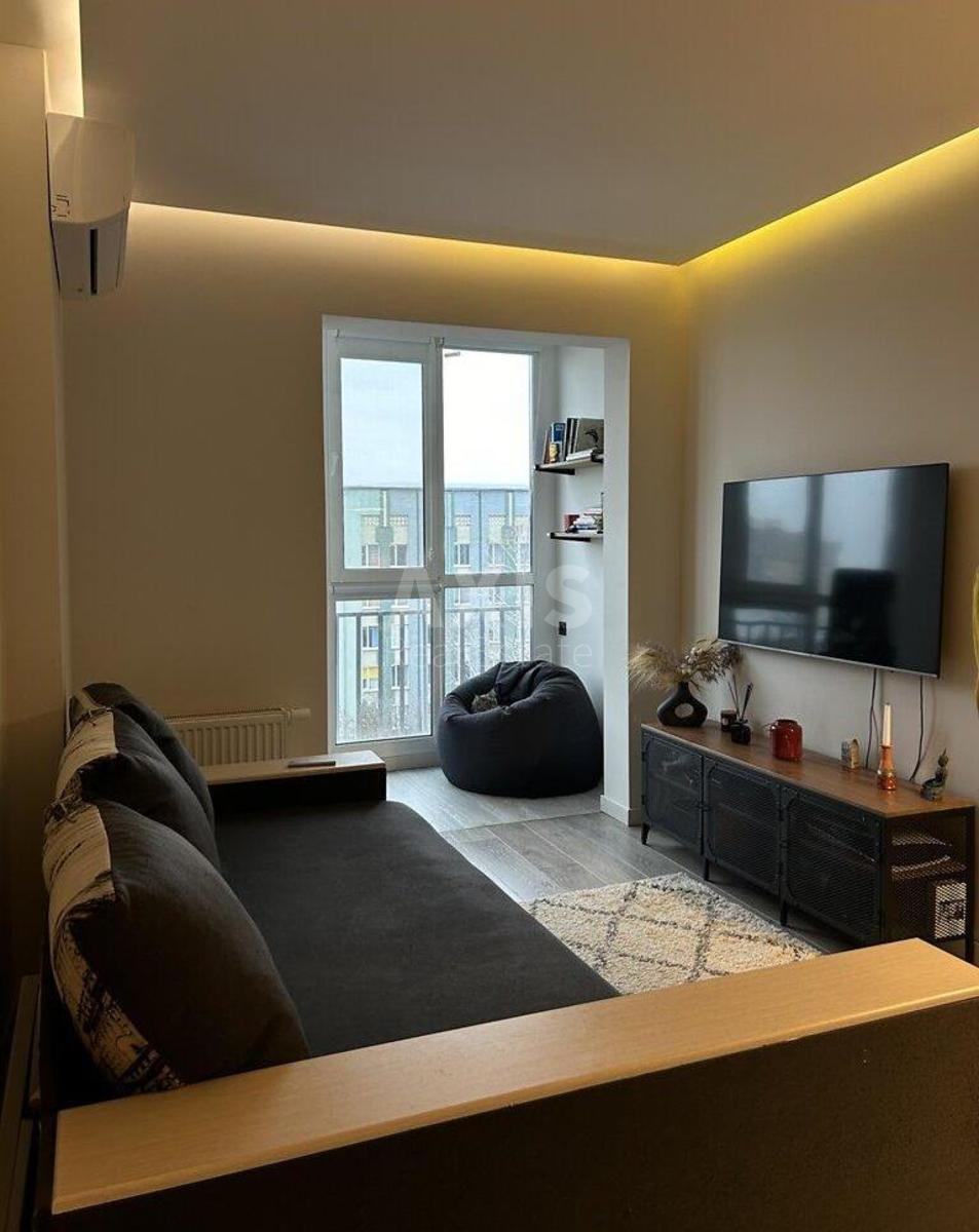 2k apartment vul. Metrologichna 1093