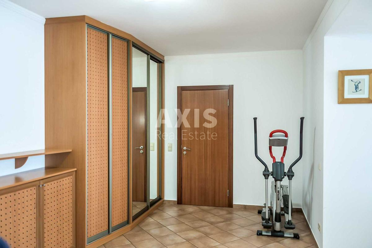 3k apartment vul. Dmytrivs'ka 455