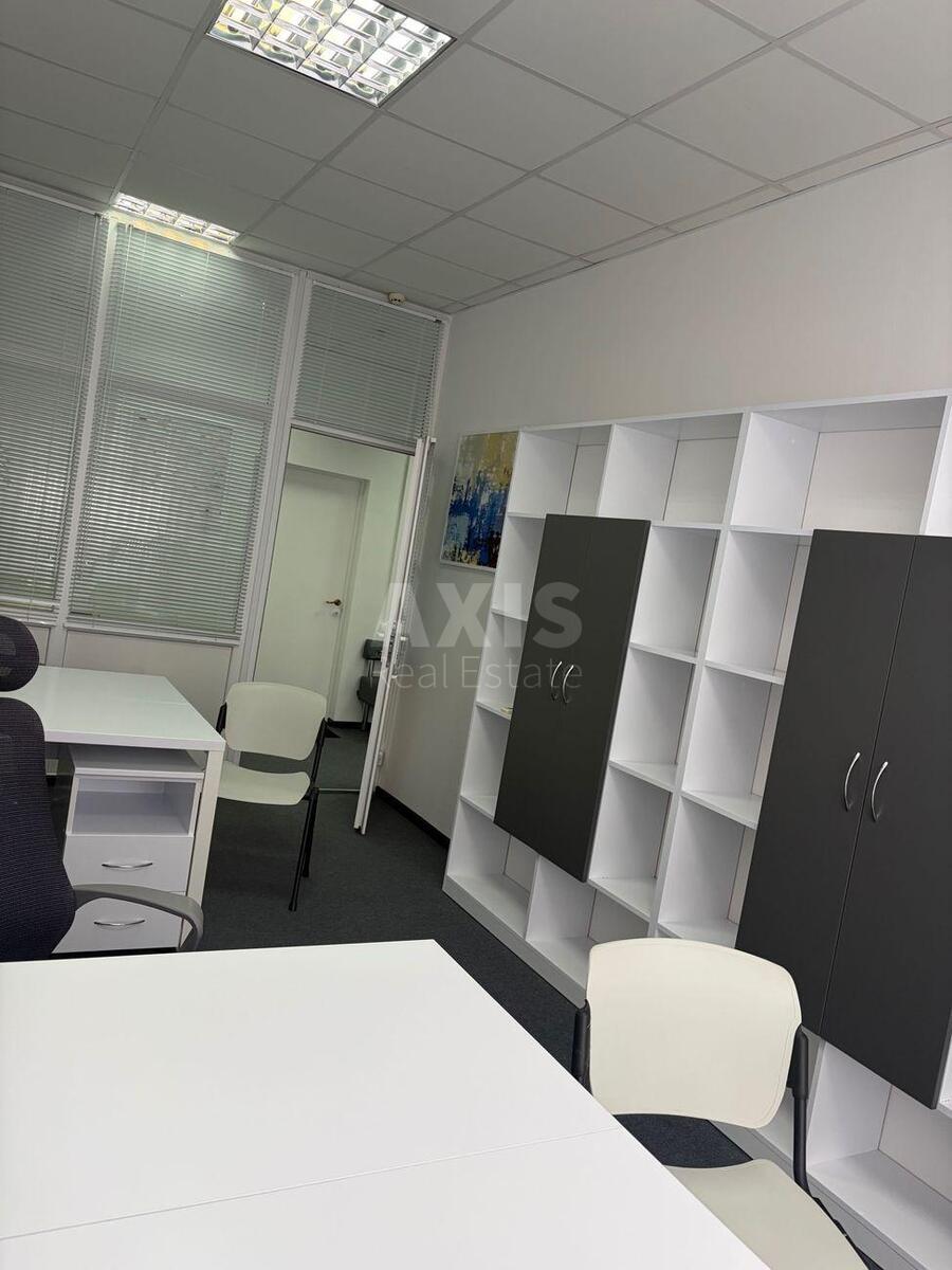 Office vul. Esplanadna 20, 58m2634310