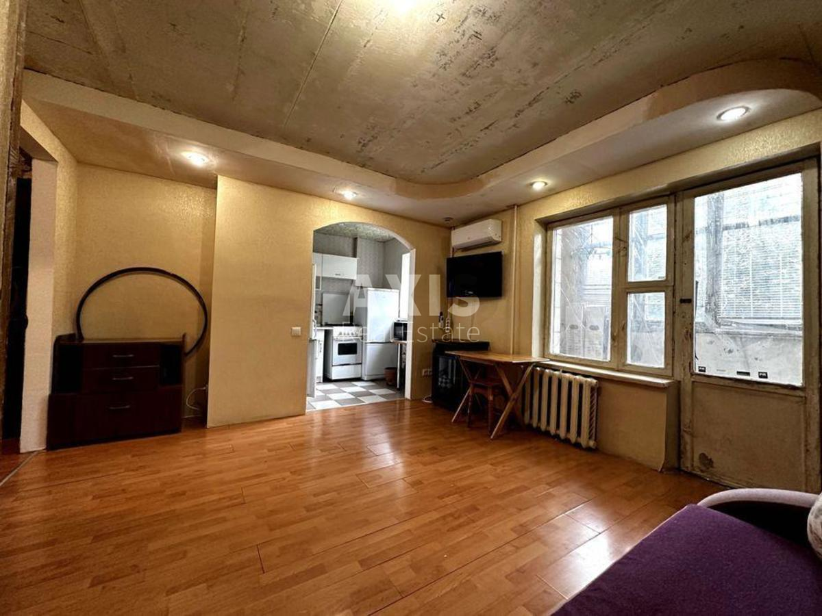 1k apartment vul. Novomostyc'ka 2а0
