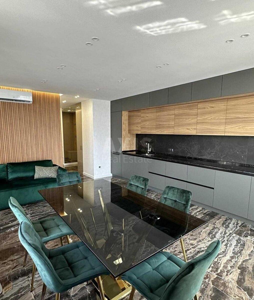 4k apartment nab. Dniprovs'ka 1862869