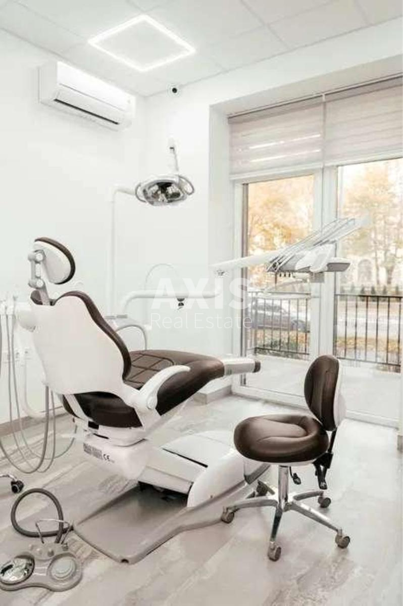 Service object vul. Kudri Ivana 11, 85m2330400