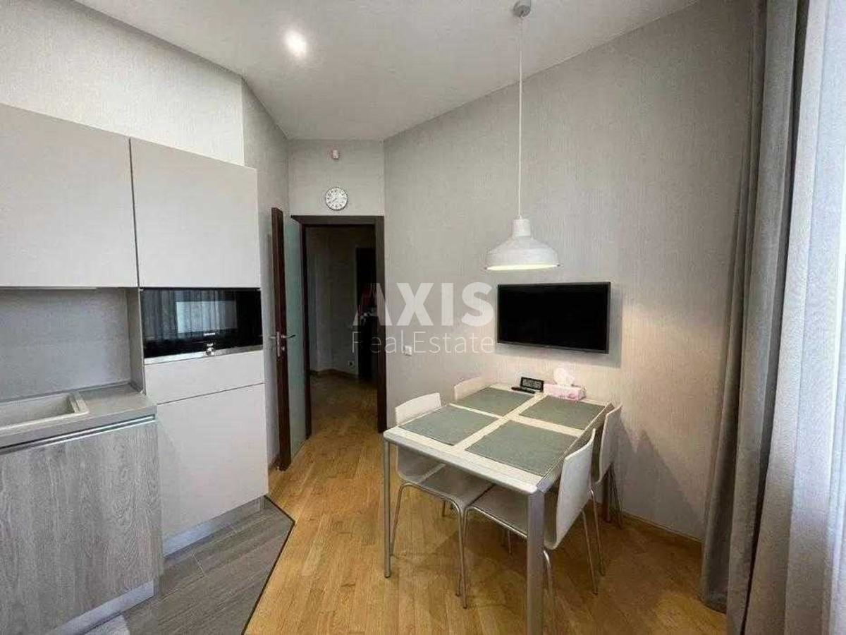 3k apartment vul. Barbjusa Anri 37/12