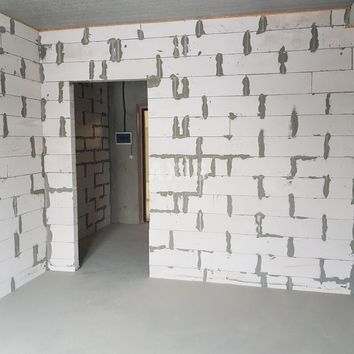 1k apartment vul. Myhajla Maksymovycha 245