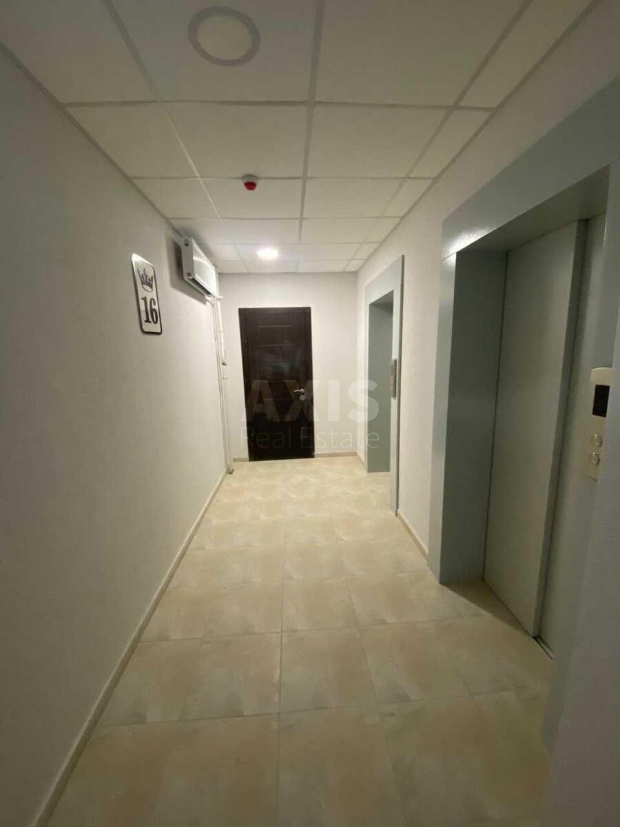 2k apartment vul. Myhajla Maksymovycha 2413